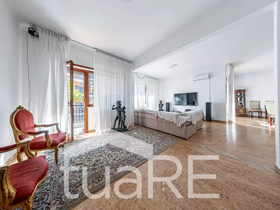 Immagine 18 di Appartamento in vendita  in Via Antonio Serra a Roma