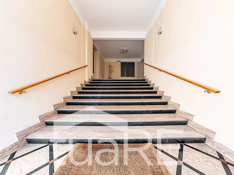 Immagine 21 di Appartamento in vendita  in Via Antonio Serra a Roma