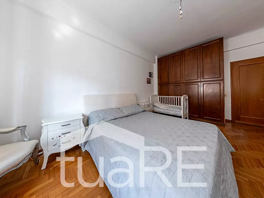 Immagine 27 di Appartamento in vendita  in Via Antonio Serra a Roma