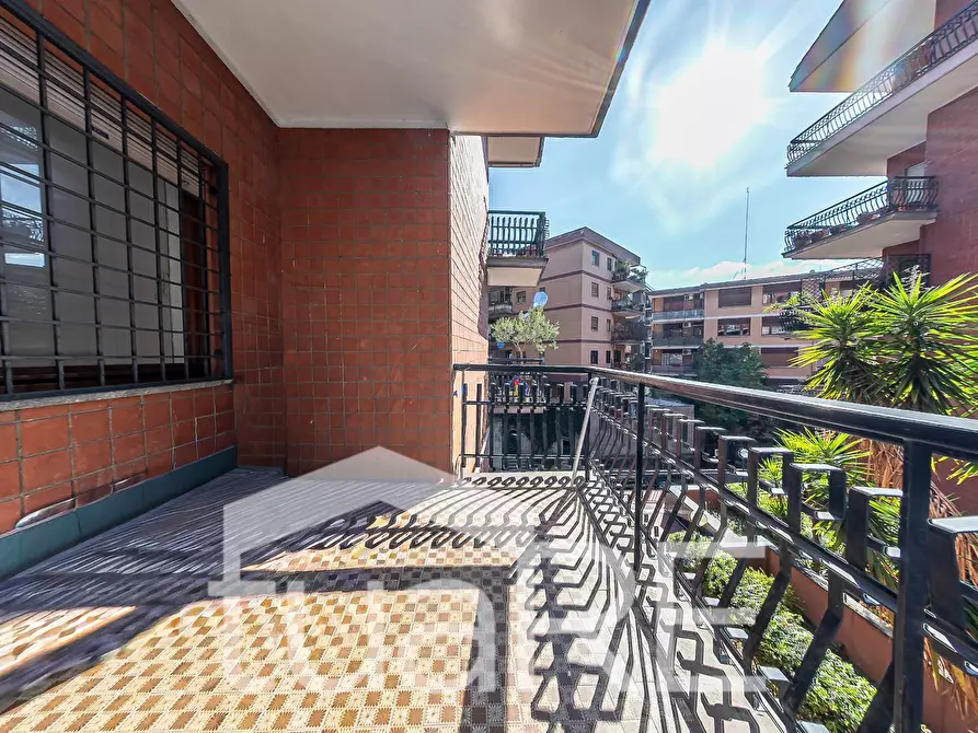 Immagine 29 di Appartamento in vendita  in Via Antonio Serra a Roma