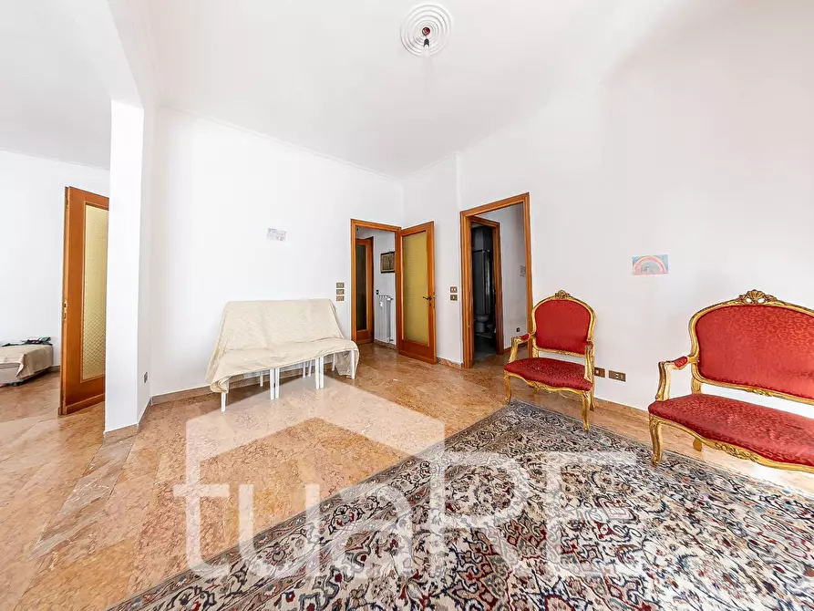 Immagine 37 di Appartamento in vendita  in Via Antonio Serra a Roma