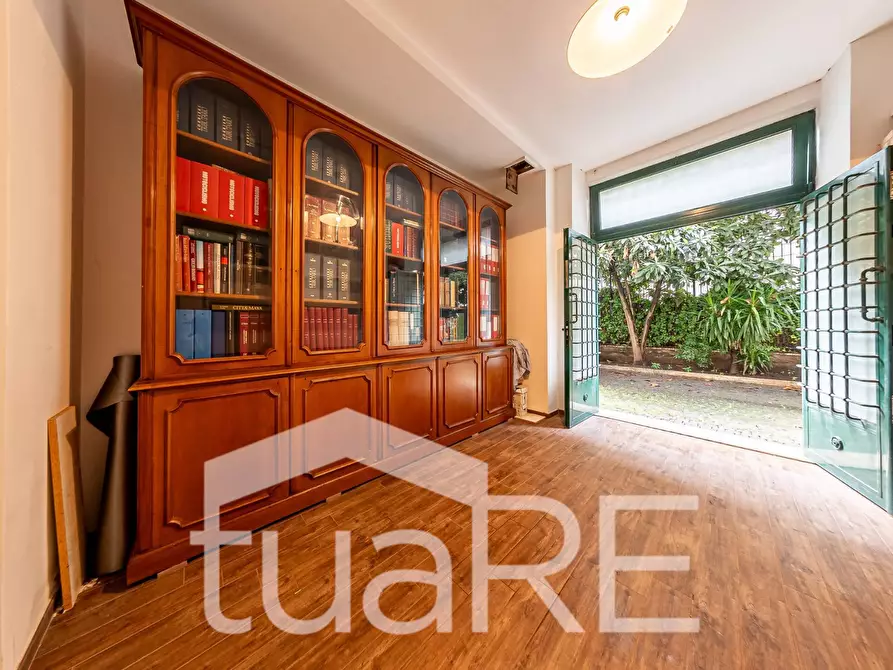 Immagine 13 di Appartamento in vendita  in Via Salaria a Roma