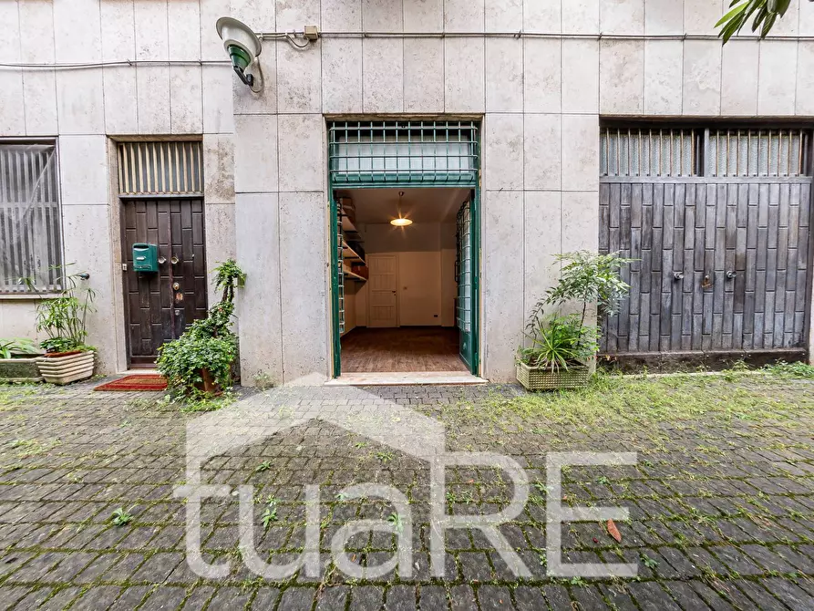 Immagine 8 di Ufficio in vendita  in Via Salaria a Roma