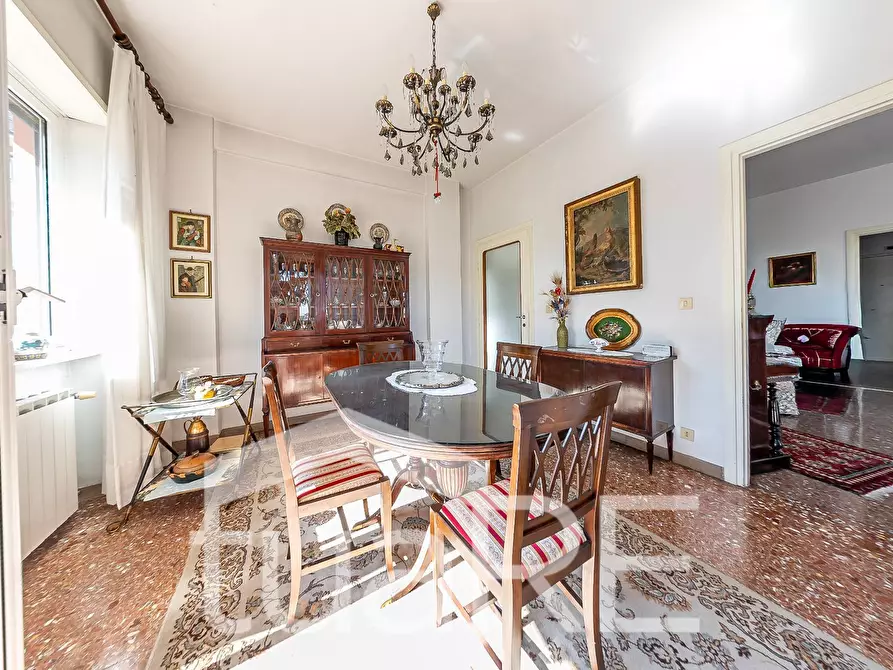 Immagine 4 di Appartamento in vendita  in Via Giuseppe Vaccari a Roma