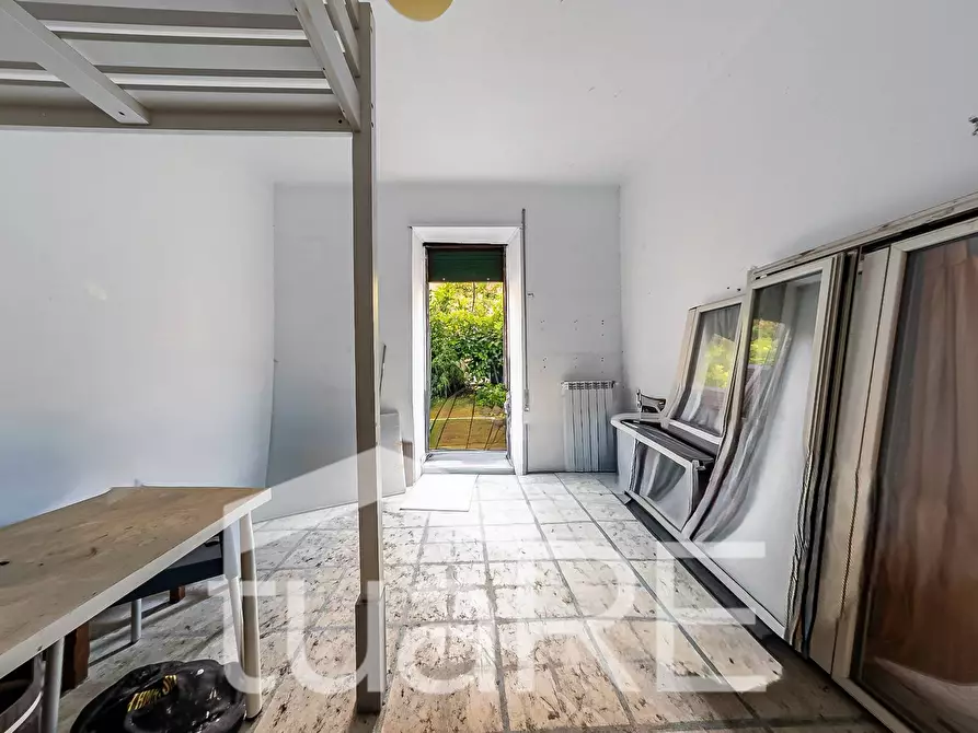 Immagine 20 di Appartamento in vendita  in Via Dei Prati Della Farnesina a Roma