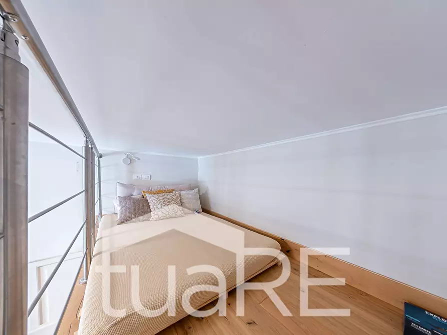 Immagine 12 di Appartamento in vendita  in Via Boncompagni a Roma