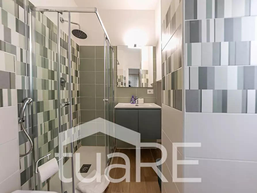 Immagine 7 di Appartamento in vendita  in Via Segesta a Roma