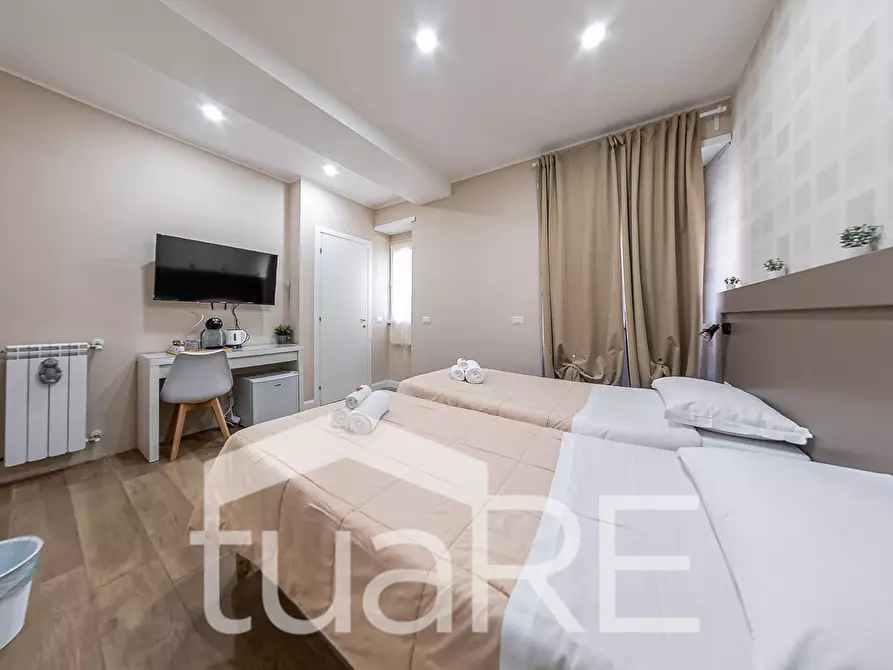 Immagine 10 di Appartamento in vendita  in Via Segesta a Roma