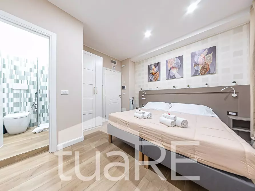 Immagine 12 di Appartamento in vendita  in Via Segesta a Roma