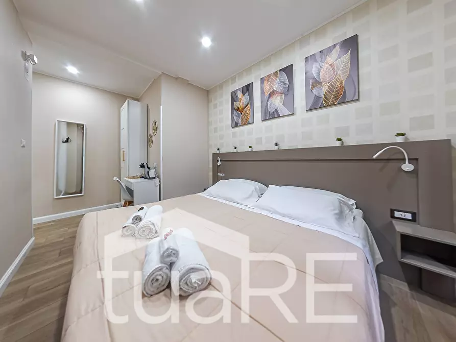 Immagine 15 di Appartamento in vendita  in Via Segesta a Roma