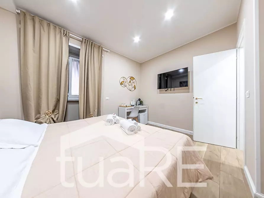 Immagine 16 di Appartamento in vendita  in Via Segesta a Roma