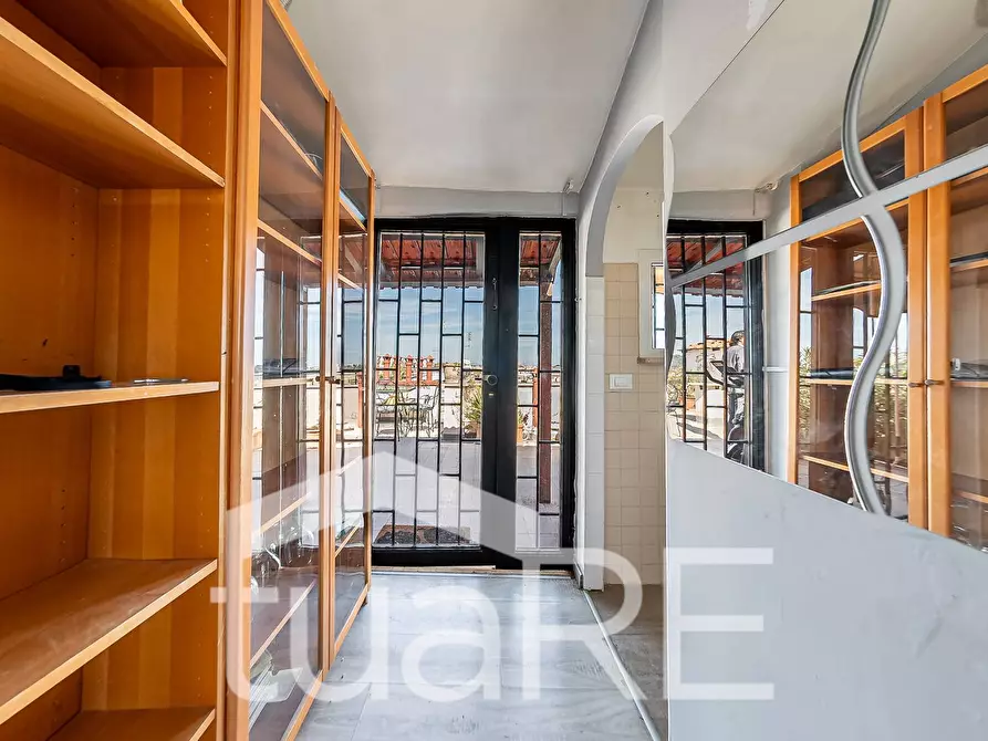 Immagine 7 di Attico in vendita  in Via Sforza Pallavicini a Roma