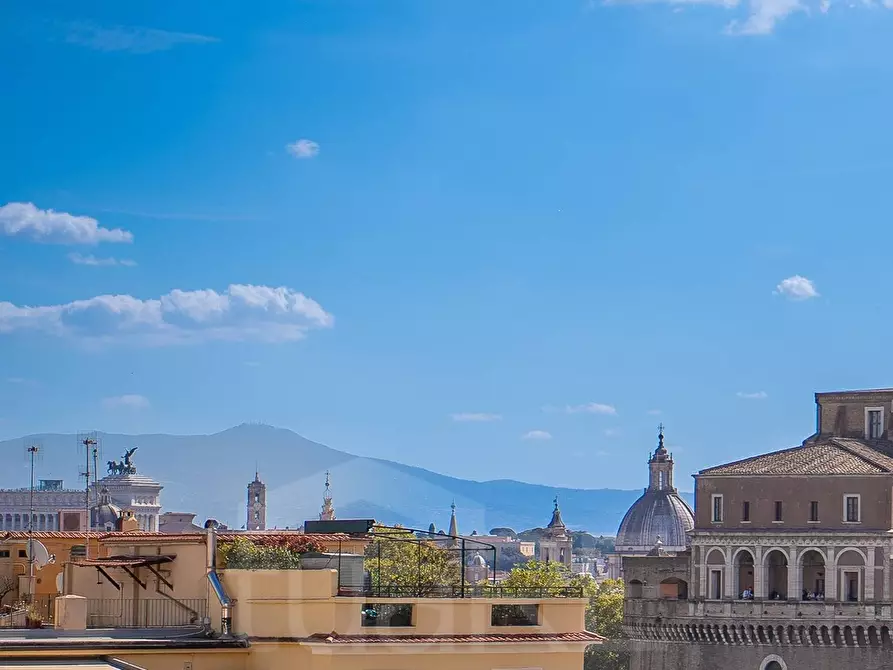 Immagine 13 di Attico in vendita  in Via Sforza Pallavicini a Roma