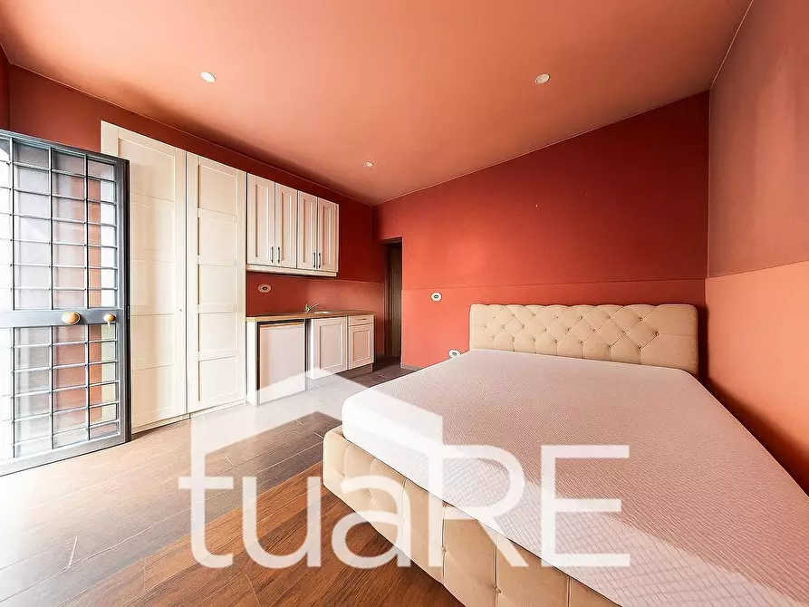 Immagine 9 di Appartamento in vendita  in Via Braccio Da Montone a Roma