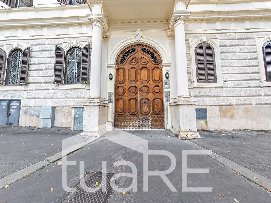 Immagine 10 di Appartamento in vendita  in Viale Manzoni a Roma