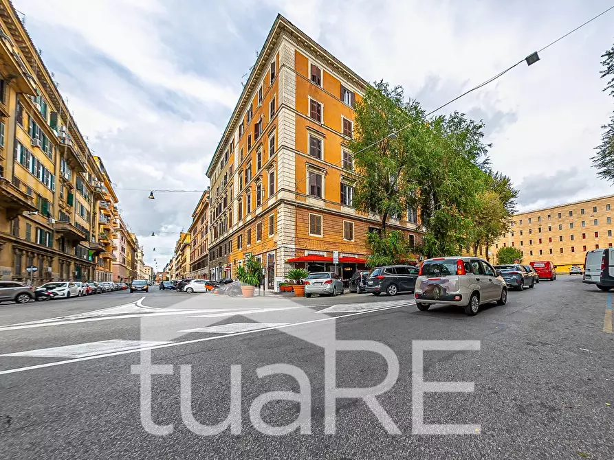 Immagine 13 di Appartamento in vendita  in Viale Manzoni a Roma