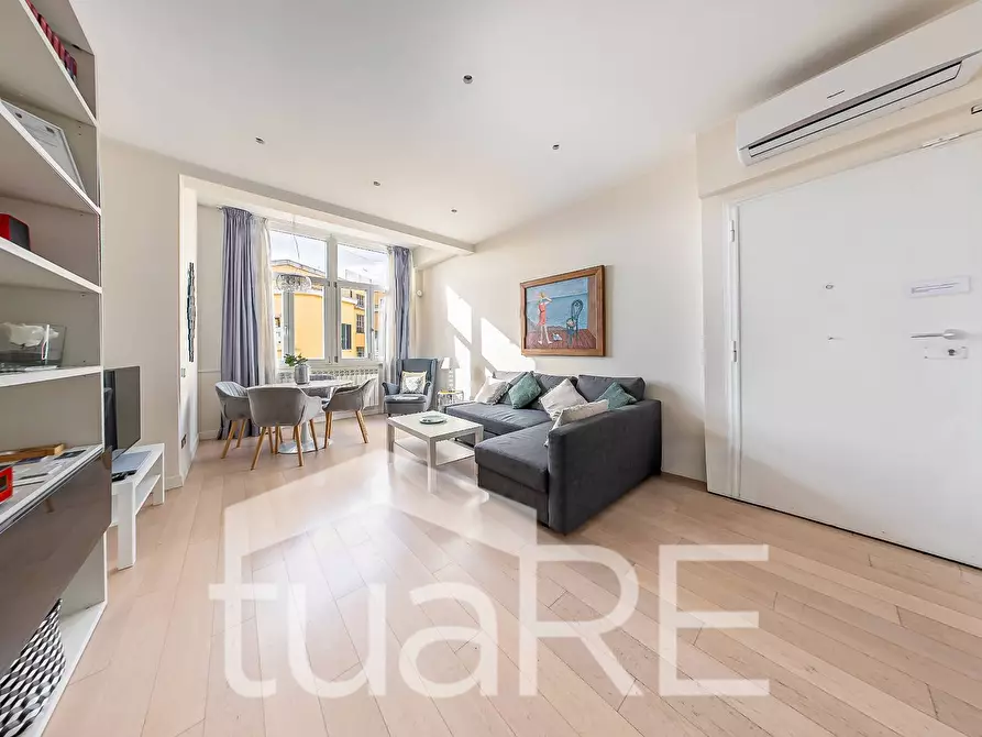 Immagine 2 di Attico in vendita  in Via Della Giuliana a Roma