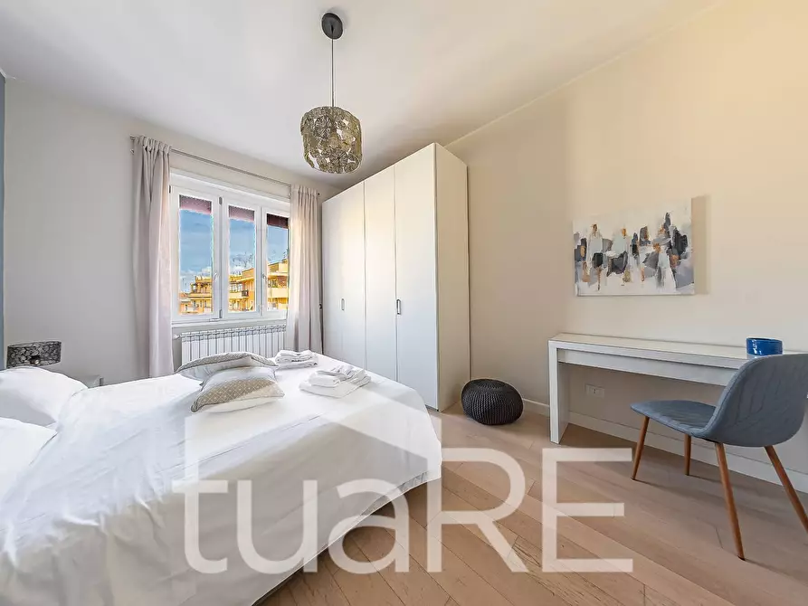 Immagine 10 di Attico in vendita  in Via Della Giuliana a Roma