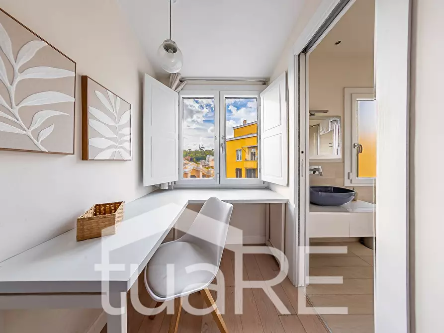 Immagine 20 di Attico in vendita  in Via Della Giuliana a Roma