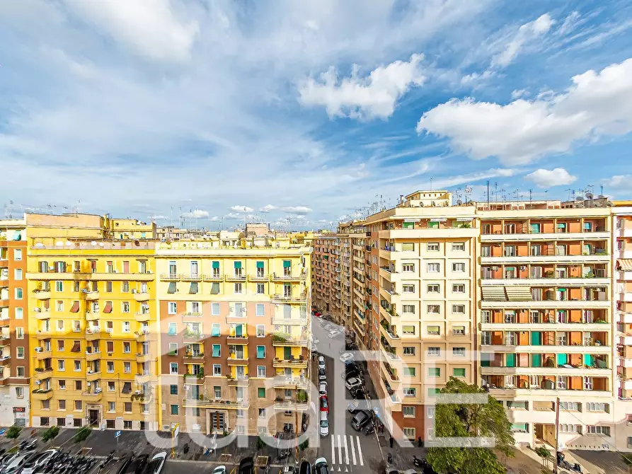 Immagine 29 di Attico in vendita  in Via Della Giuliana a Roma