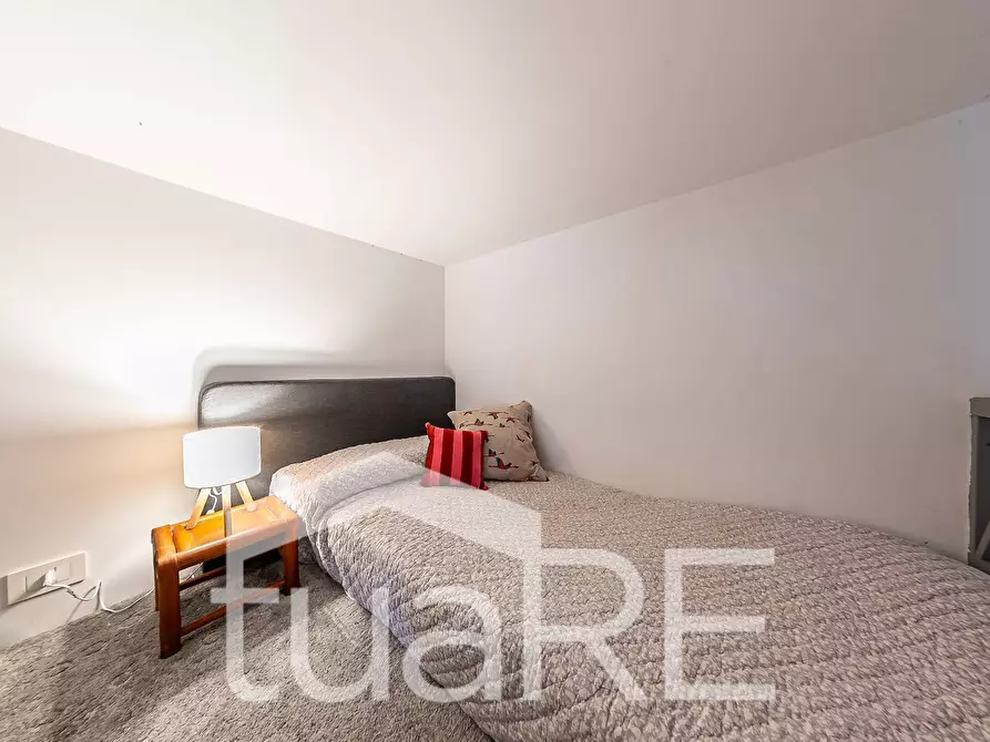 Immagine 4 di Appartamento in vendita  in Via Adelaide Ristori a Roma