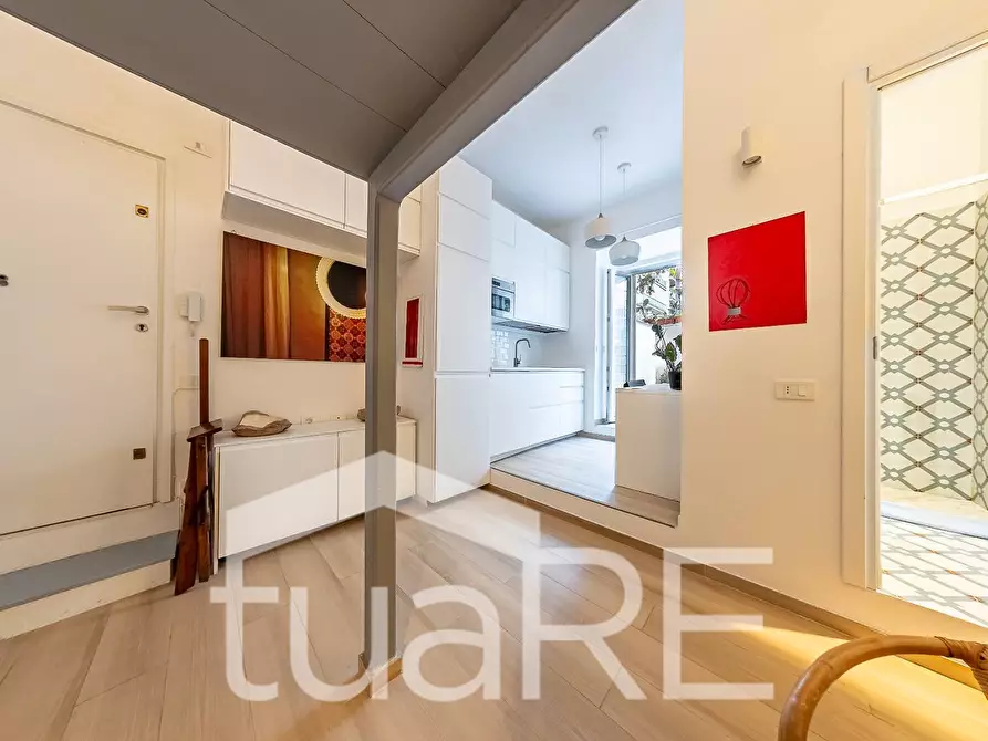 Immagine 5 di Appartamento in vendita  in Via Adelaide Ristori a Roma