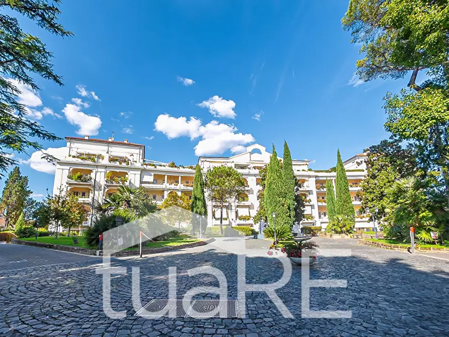 Immagine 14 di Appartamento in vendita  in Via Girolamo Nisio a Roma