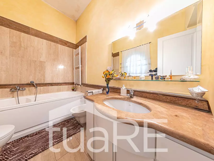 Immagine 23 di Appartamento in vendita  in Via Girolamo Nisio a Roma