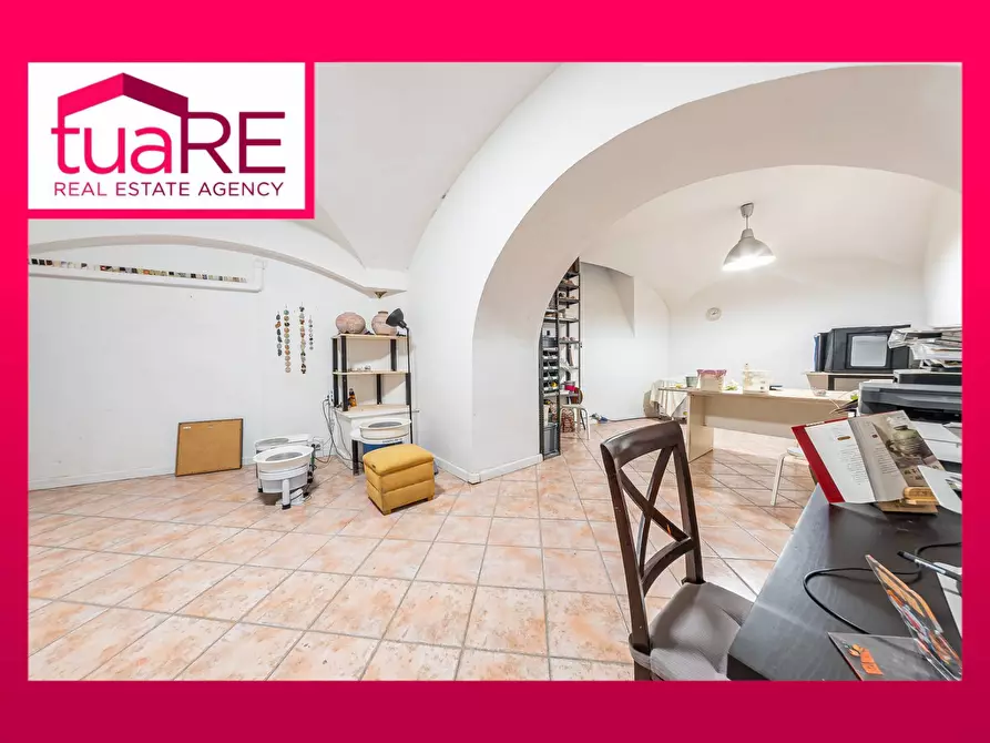 Immagine 1 di Appartamento in vendita  in Via Pasquale Villari a Roma