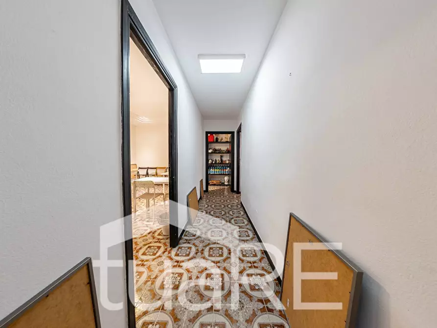 Immagine 4 di Appartamento in vendita  in Via Pasquale Villari a Roma