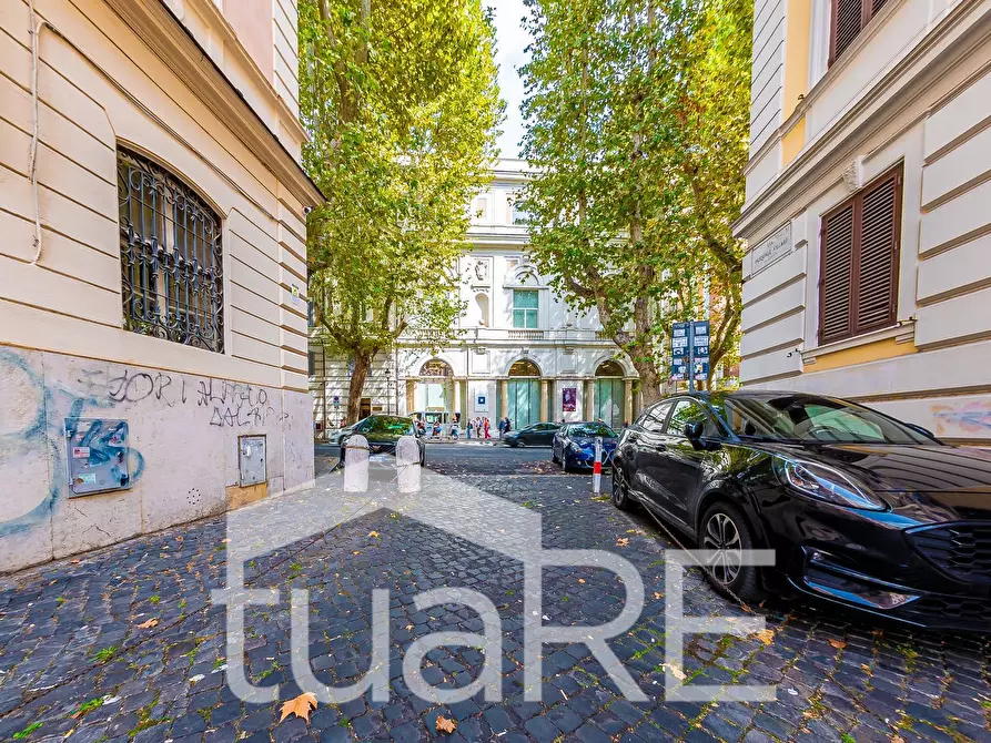 Immagine 8 di Appartamento in vendita  in Via Pasquale Villari a Roma