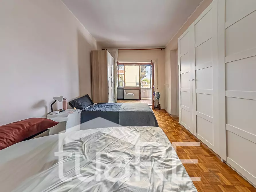 Immagine 6 di Appartamento in vendita  in Via Degli Orti Di Trastevere a Roma