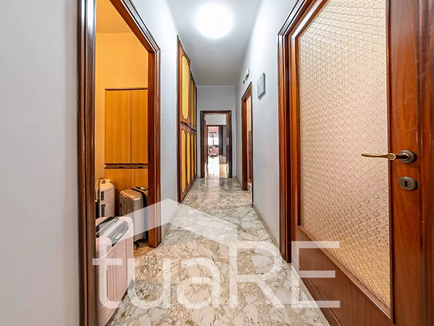 Immagine 18 di Appartamento in vendita  in Via Degli Orti Di Trastevere a Roma