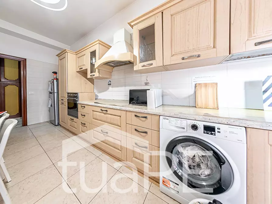 Immagine 23 di Appartamento in vendita  in Via Degli Orti Di Trastevere a Roma