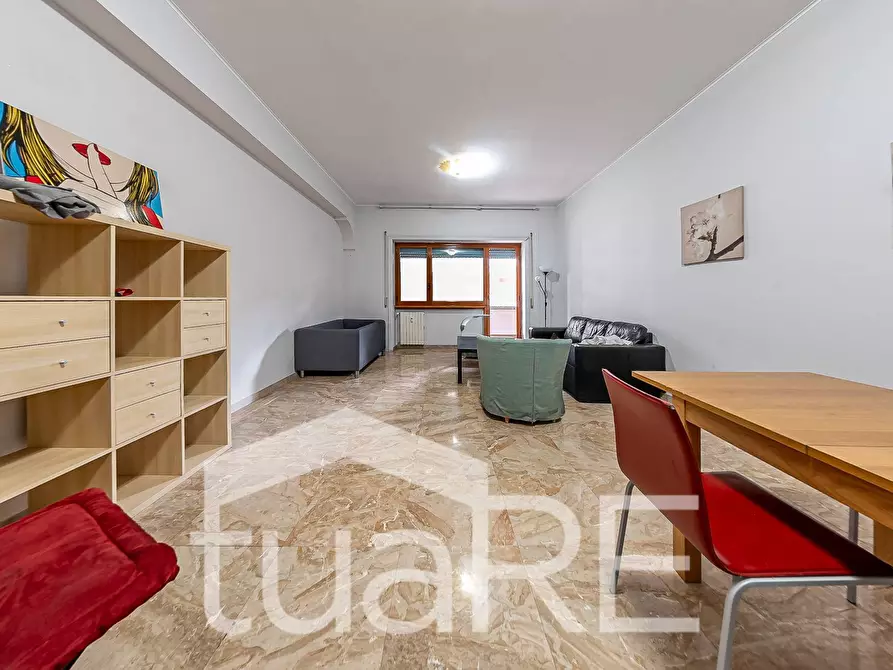 Immagine 24 di Appartamento in vendita  in Via Degli Orti Di Trastevere a Roma