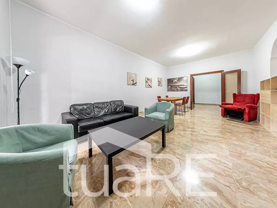 Immagine 25 di Appartamento in vendita  in Via Degli Orti Di Trastevere a Roma