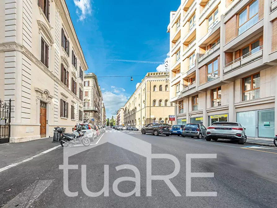 Immagine 7 di Magazzino in affitto  in Via Virgilio a Roma