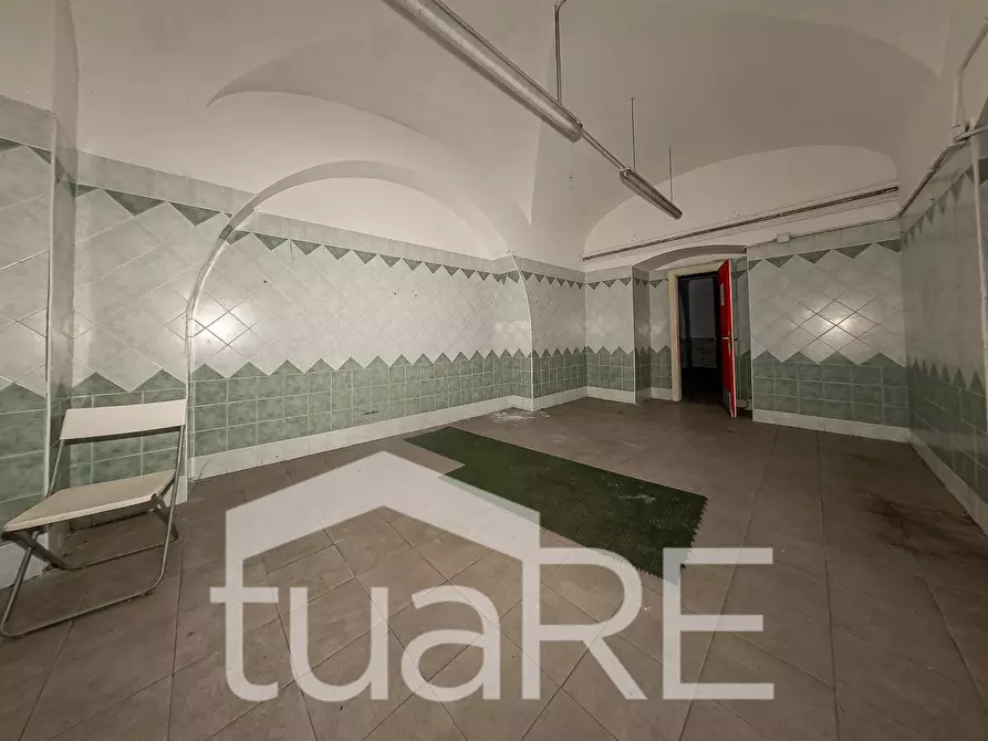 Immagine 17 di Negozio in vendita  in Via Paolo Emilio a Roma