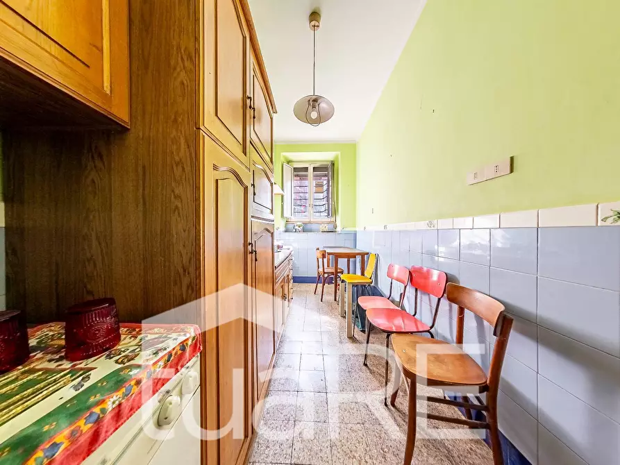 Immagine 5 di Appartamento in vendita  in Via Cesare Fracassini a Roma