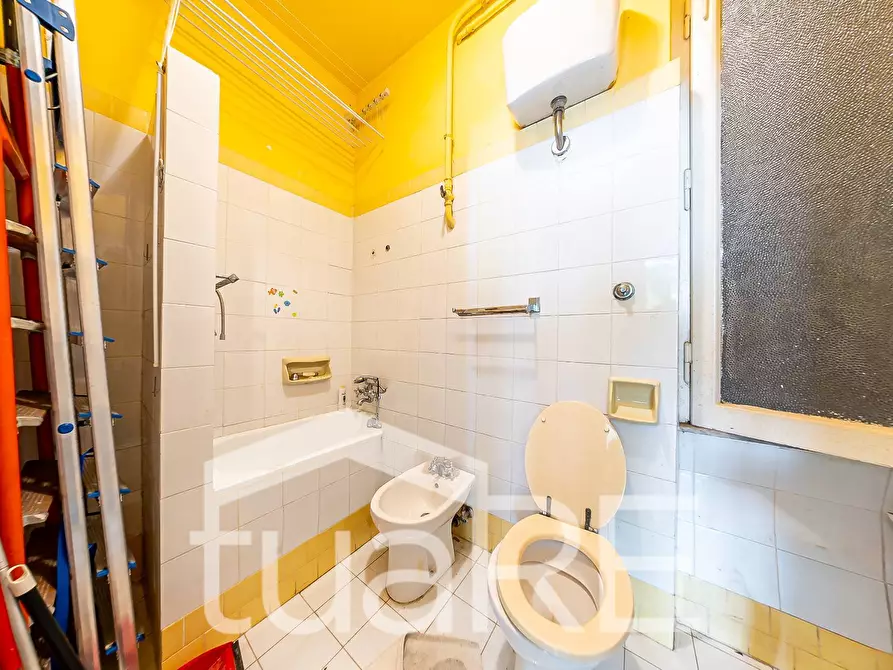 Immagine 7 di Appartamento in vendita  in Via Cesare Fracassini a Roma