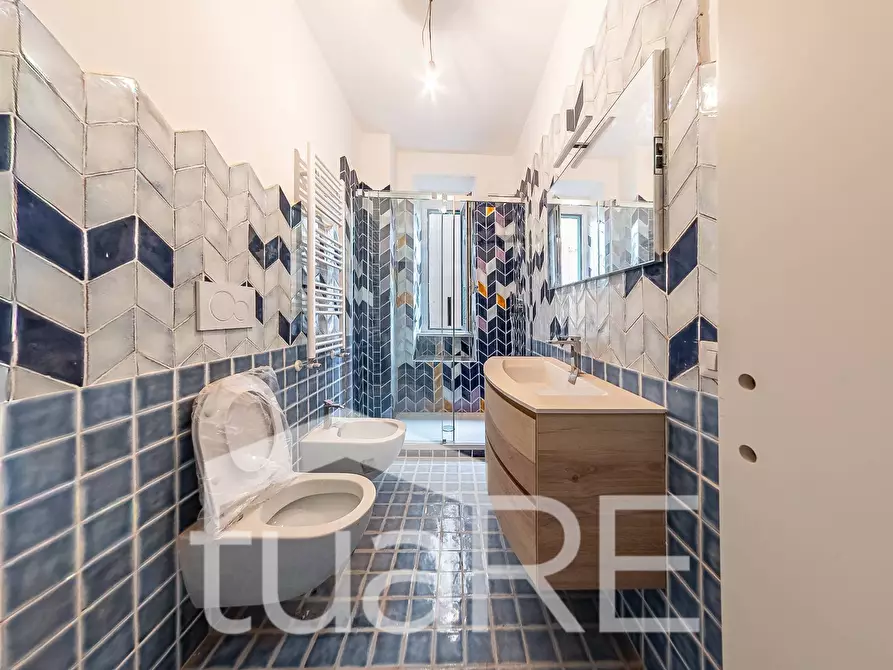 Immagine 9 di Appartamento in vendita  in Via Urbano II a Roma