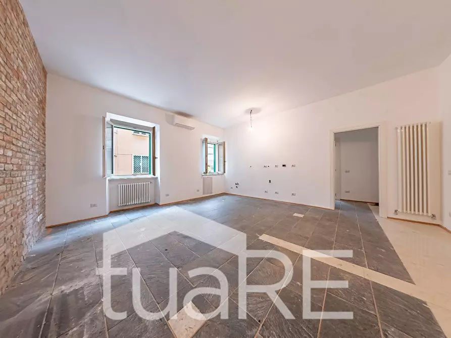 Immagine 10 di Appartamento in vendita  in Via Urbano II a Roma