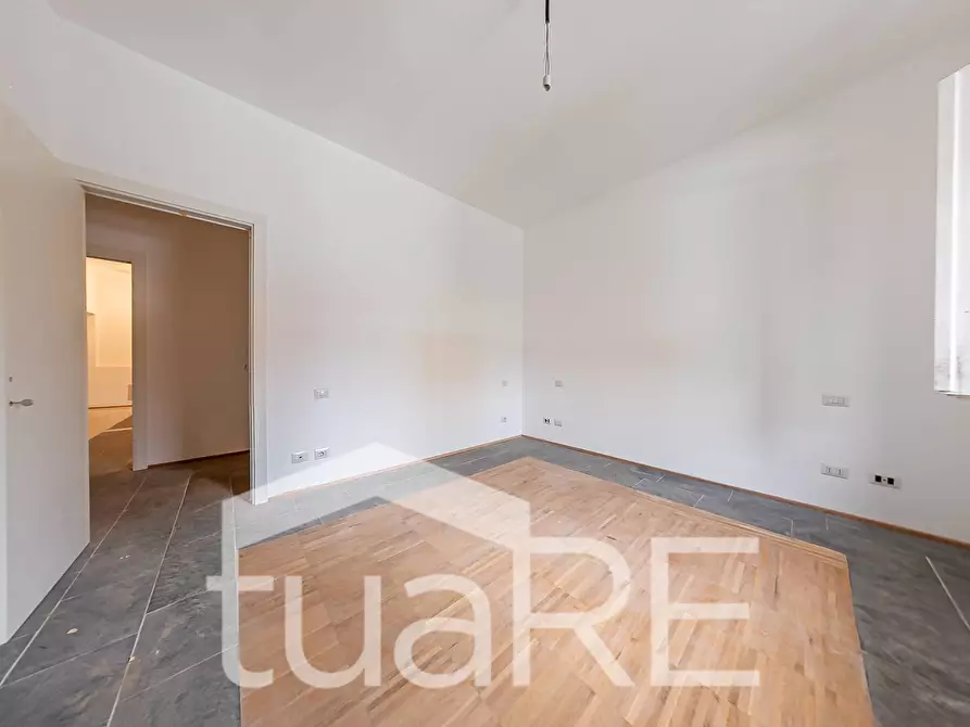 Immagine 13 di Appartamento in vendita  in Via Urbano II a Roma