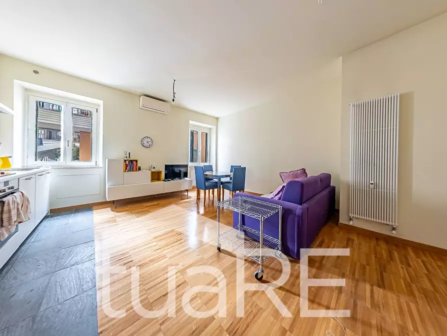 Immagine 10 di Appartamento in vendita  in Via Urbano II a Roma