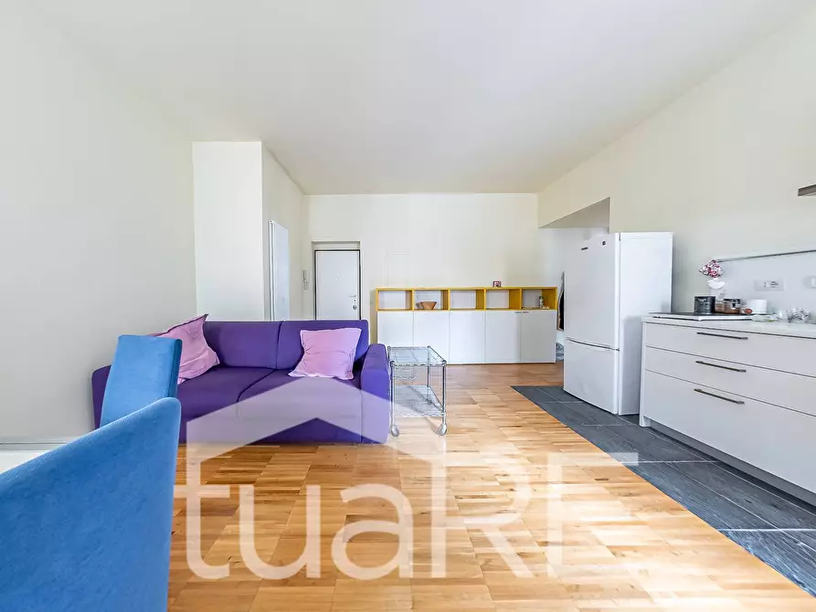 Immagine 18 di Appartamento in vendita  in Via Urbano II a Roma