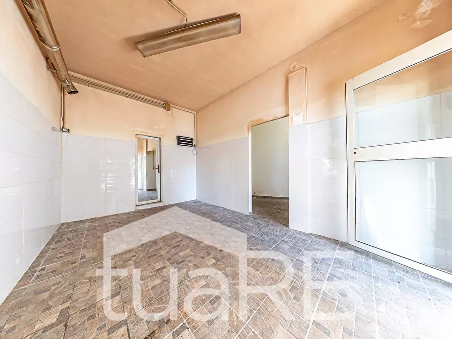 Immagine 18 di Appartamento in vendita  in Via Floridiana a Roma