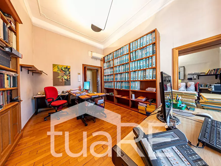 Immagine 5 di Appartamento in vendita  in Piazza Sallustio a Roma