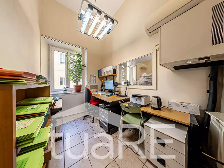 Immagine 10 di Appartamento in vendita  in Piazza Sallustio a Roma