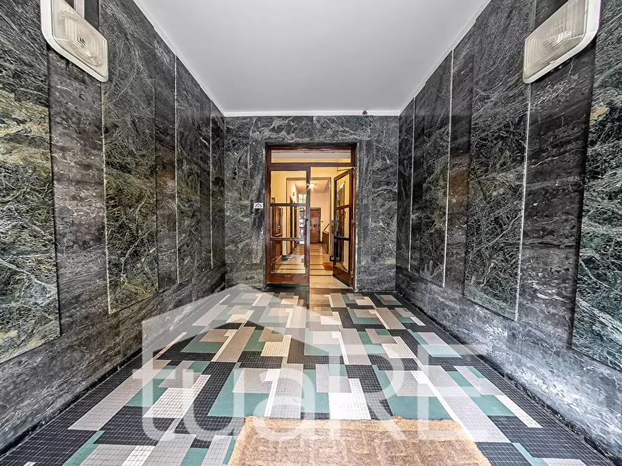 Immagine 13 di Attico in vendita  in Via Di Trasone a Roma