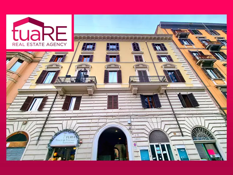 Immagine 1 di Appartamento in vendita  in Via Salaria a Roma